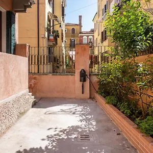 https://venice-boutique-venice.hotelinveneto.com