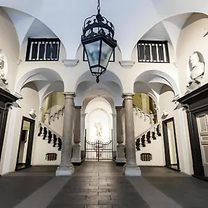 https://lady-of-dreams.hotelitalianriviera.com